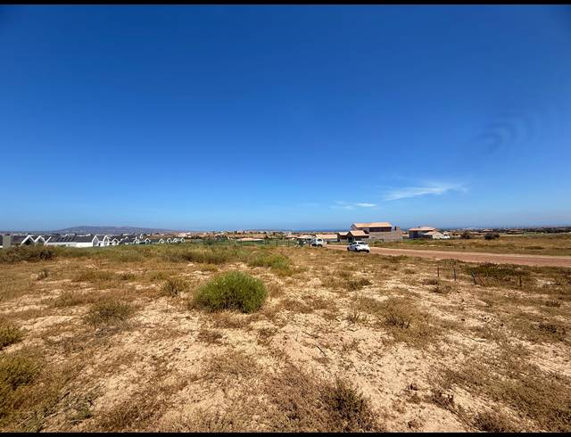838M² VACANT LAND FOR SALE IN LANGEBAAN COUNTRY ESTATE
